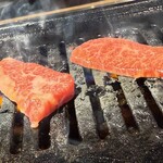 大衆焼肉ホルモン にくさわ - 