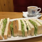 コメダ珈琲店 長久手図書館通店 - 