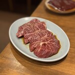 炭火焼肉ホルモンさわいし - 和牛特選サガリ