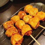やきとり亭 天美店 - つくねチーズ