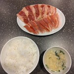 焼肉レストラン ひがしやま 秋田東通店 - 【ランチ】Wカルビランチ（ライス大盛）：１０８９円（税込）【２０２６年１月】