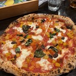 ラ・ピッコラ・ターヴォラ - 