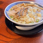 支那そば へいきち 二代目 - わんたん麺