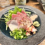 スタンド96 - 鰤の炙り刺し