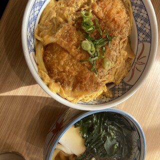 ところとん とんとことん ― 知多ポークとお惣菜の直売所 ―