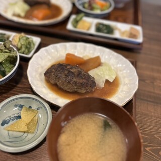 ごはん×カフェ madei_1