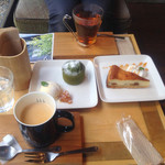 HAGI CAFE  - 