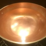 菅乃屋 - 銅鍋（桜しゃぶしゃぶ用）