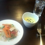 カーン・ケバブ・ビリヤニ - カーンケバブビリヤニ　サラダとスープ