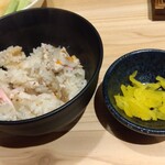 鳥貴族 - とり釜飯とセットの漬物