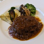 ｉｄｅｅ - 茅ヶ崎牛モモ肉の赤ワイン煮込料理