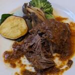 ｉｄｅｅ - 茅ヶ崎牛モモ肉の赤ワイン煮込料理