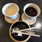 魚まん - ランチのセットドリンク（ホット珈琲、ホットカフェオレ）