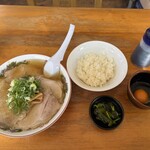 地鶏中華そば 祥秀 - 料理