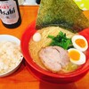 横浜家系ラーメン 赤家 粉浜西店