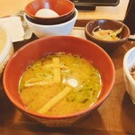 すき家 - みそ汁