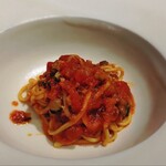 トラットリア パッパ - パスタ②　マナガツオのトマトソース
