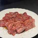 肉 希々 - 