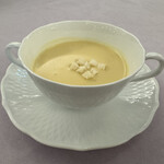 特別食堂 日本橋 - お子様ランチのスープ