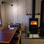 足羽山 ATARASHIYA - 店内