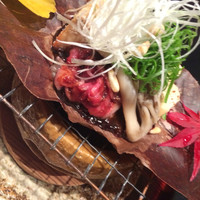 坂ぐち - 飛騨牛の朴葉焼き