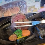 炭焼きレストランさわやか - かなりレア、自分にはとても無理