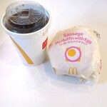 マクドナルド - ドリンク写真:ソーセージエッグマフィンコンビ