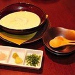 Dainingu Sansan - 岩手の特濃豆乳を使った自家製お豆腐