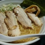 和田屋 - 醤油チャーシュー麺大盛