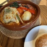 garden AUX PARADIS - 冬限定のロールキャベツも立派なフランクと野菜でボリュームたっぷり