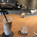 パティスリー オー フィル ドゥ ジュール - 