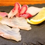 酒場ダイニング芳〜HANA〜 - 『お刺身三種盛り』①