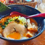 ラーメン シェルター - 料理写真: