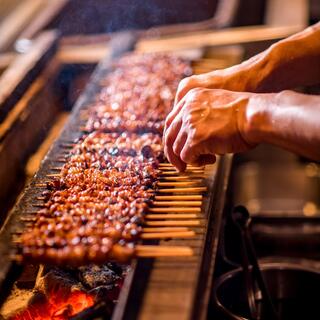 【名物】“三日仕込み五回炙りの皮串”