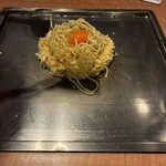 吉祥寺ぱすたかん - ミックスモダン焼きになる途中です