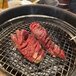 近江牛カルビとタンとハラミ 焼肉すだく 近江八幡店 - 