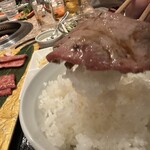 焼肉 千味庭  - 【2026.1.3(土)】上タン塩とご飯を一緒に食べる