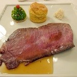 綱町三井倶楽部 - 2014綱町三井倶楽部特製国産牛のローストビーフ