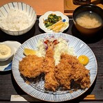 とんかつ和幸 - 料理写真:とんかつ 和幸 ヤエチカ店 かき盛合せ御飯 かき3ヶ 税込2,030円 御飯少な目で