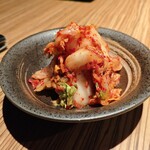 黒毛和牛焼肉 金虎 - 白菜キムチ