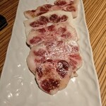 黒毛和牛焼肉 金虎 - テールスライス