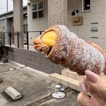 小鳥パン - サクサクホーン