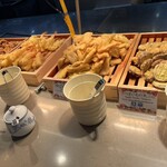 ラビスタ東京ベイ - そばの横に揚げたて天ぷら