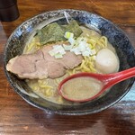 煮干しらーめん 渡辺商店 - 