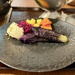 一体感 - ●和牛ビーフカレー　●茄子　●ほうれん草