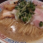 人力俥 - 背脂煮干そば（大盛・アップ）