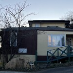 マリティーム - 1号館外観