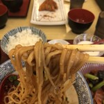 西安曹家 餃子坊 - ストレート麺