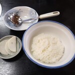 玉山支所前食堂 - ご飯（半分）