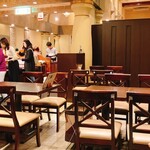 崎陽軒本店　亜利巴"巴" - 店内